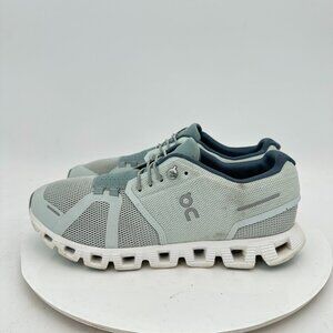On Cloud 5 Swiss Engineering Women Size 9 59.98895 Blue Surf Cobble Running Shoe